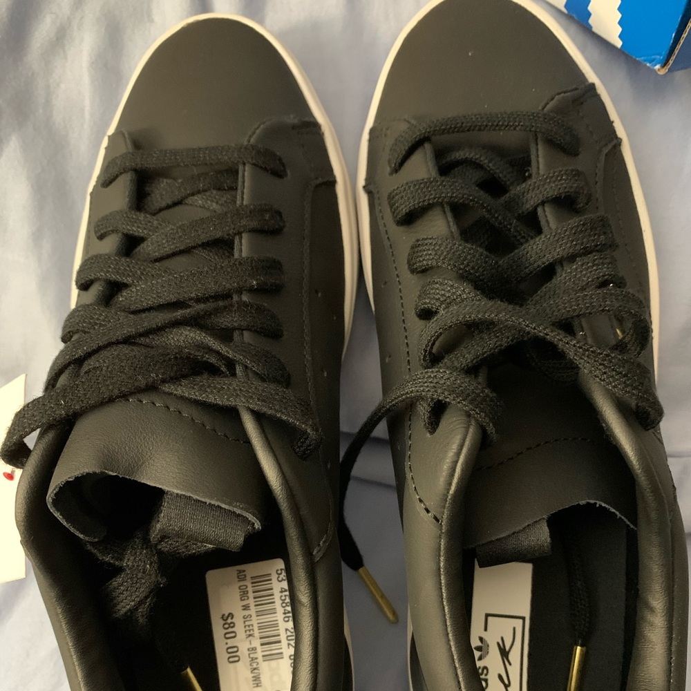 adidas - Picture 2 of 2